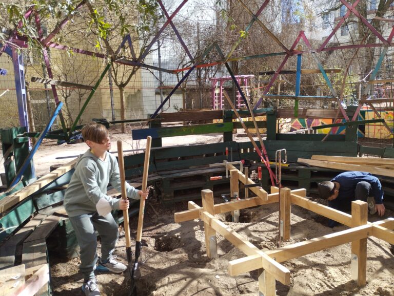 Podestbau der 5a mit “Grün macht Schule”